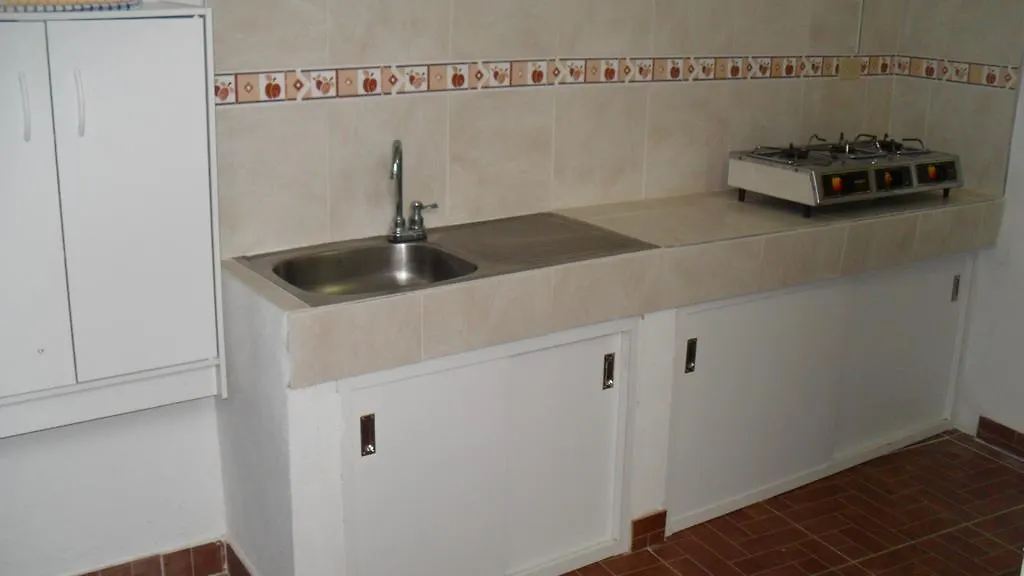 Sarie Bay Inn San Andres
